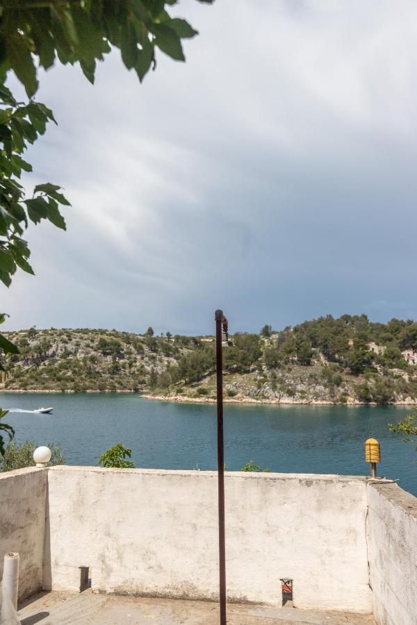 Apartments By The Sea Bobovisca Na Moru, Brac - 5682 Lozisce ภายนอก รูปภาพ