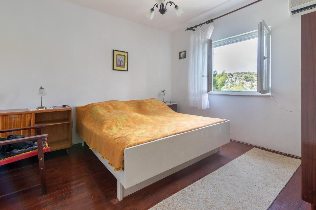 Apartments By The Sea Bobovisca Na Moru, Brac - 5682 Lozisce ภายนอก รูปภาพ