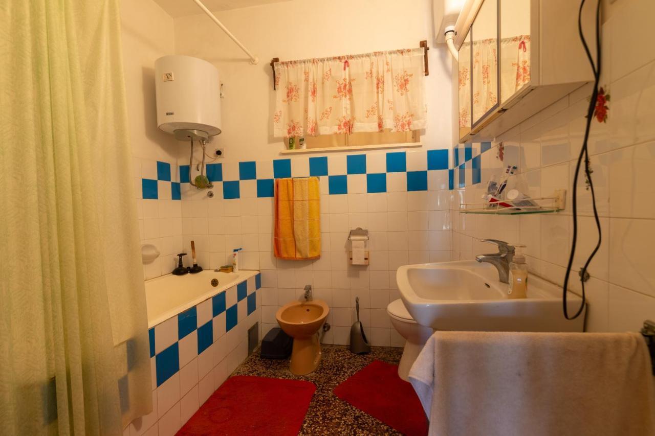 Apartments By The Sea Bobovisca Na Moru, Brac - 5682 Lozisce ภายนอก รูปภาพ